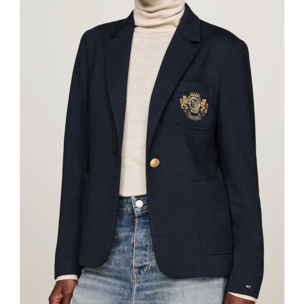 Women's Tommy Hilfiger Navy Blazer with Gold Crest Size 6
